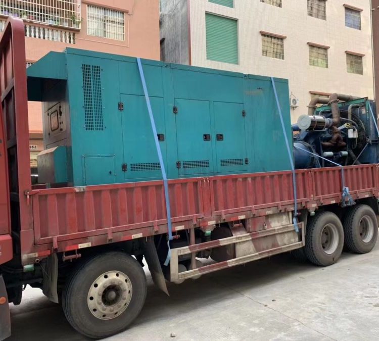 哈巴河如何在不同负载率下确保 400KW 柴油发电机组的正常运行？