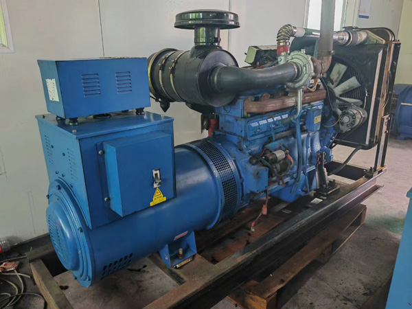 哈巴河100kW柴油发电机组使用多级机油有哪些优缺点？